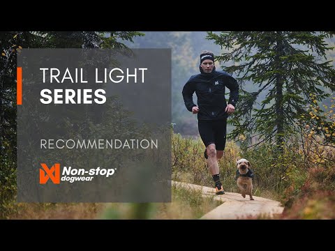 Trail light dog jacket (6)