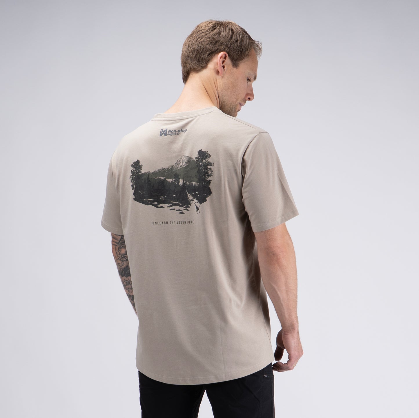 Unleash the adventure t-shirt men's (1)