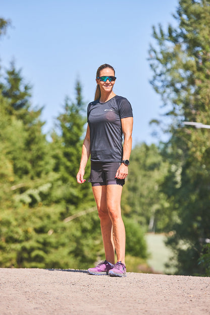 CaniX twin shorts women's (2)