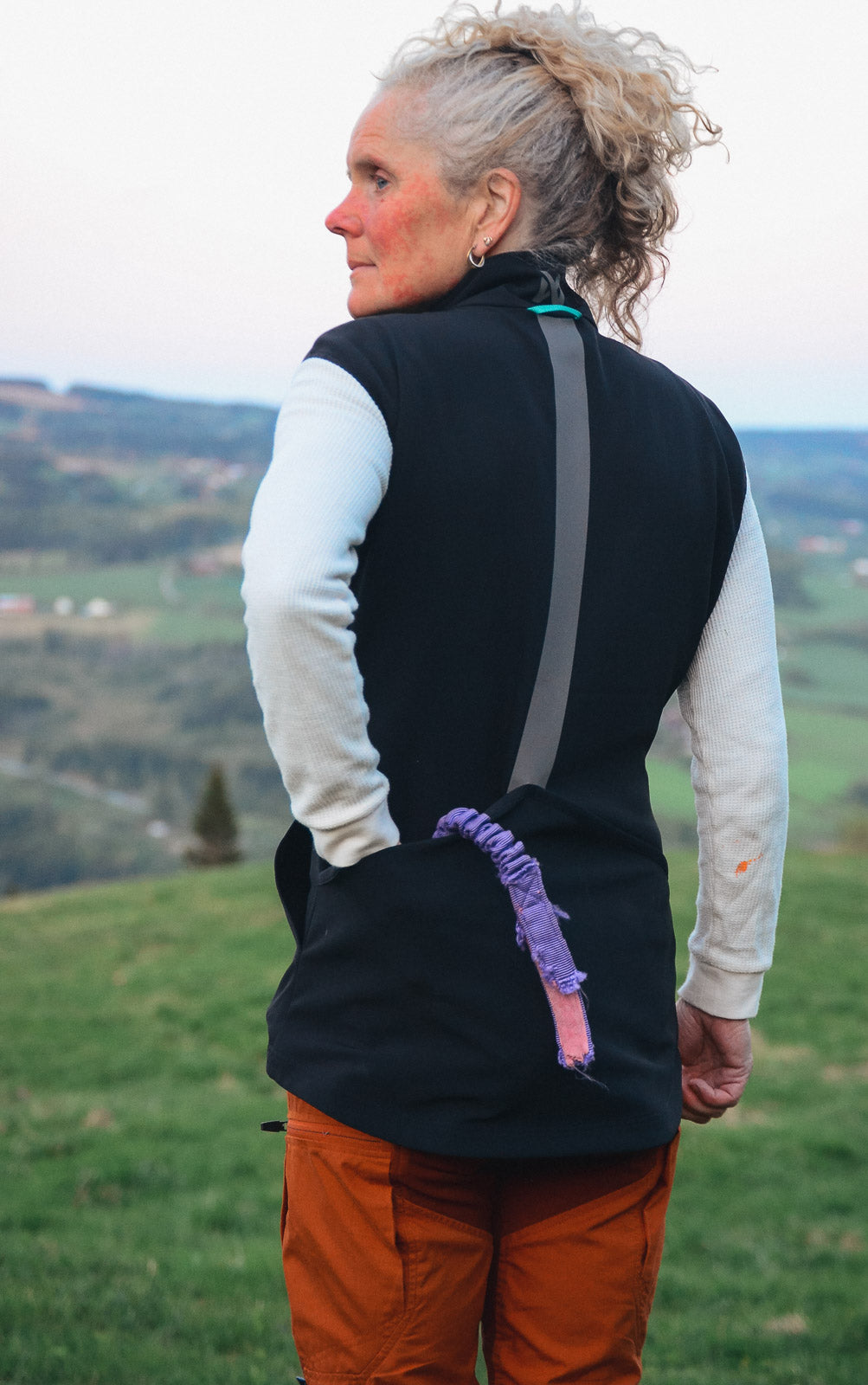 Obedience vest light women's (4)