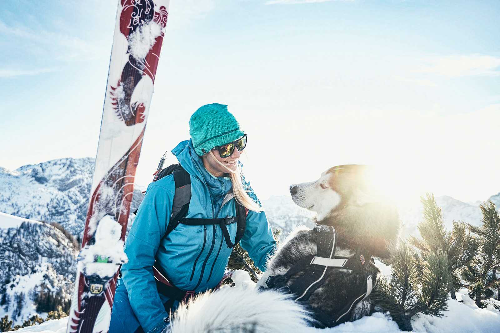Best tips when ski mountaineering with your dog